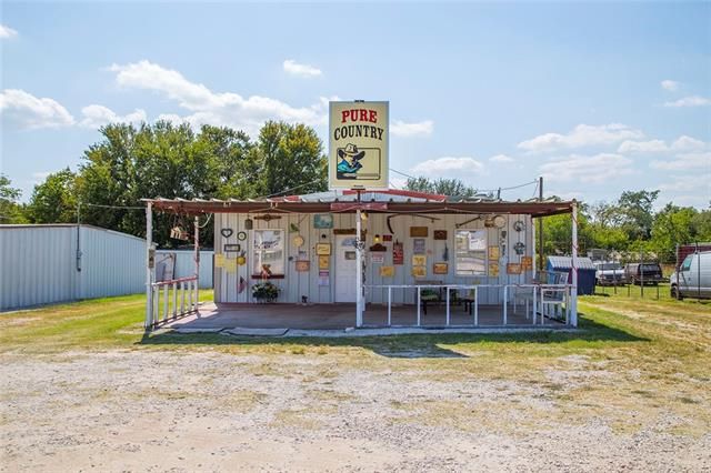 4312 Weatherford Hwy, Granbury, TX 76049